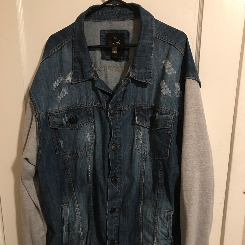 Men’s Jean Jacket W/ Sweater Sleeves